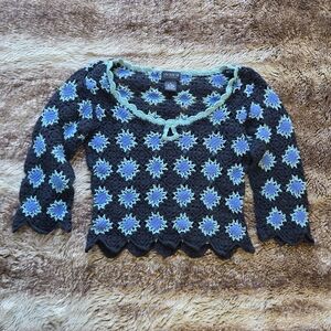 GrandmaCore Boho Crochet Sweater M | Vintage-Style Granny Square Knit Blue Black